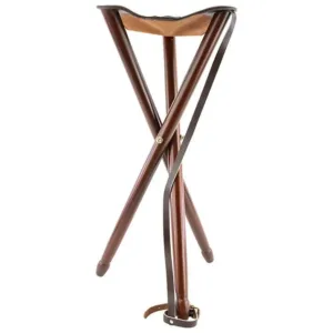 hunting-stool-3-legged-wood-70-cm_taburete_caza_y_Defensa