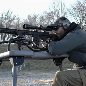 schiettafel-caldwell-stable-table-lite5_tripode_caza_y_defensa