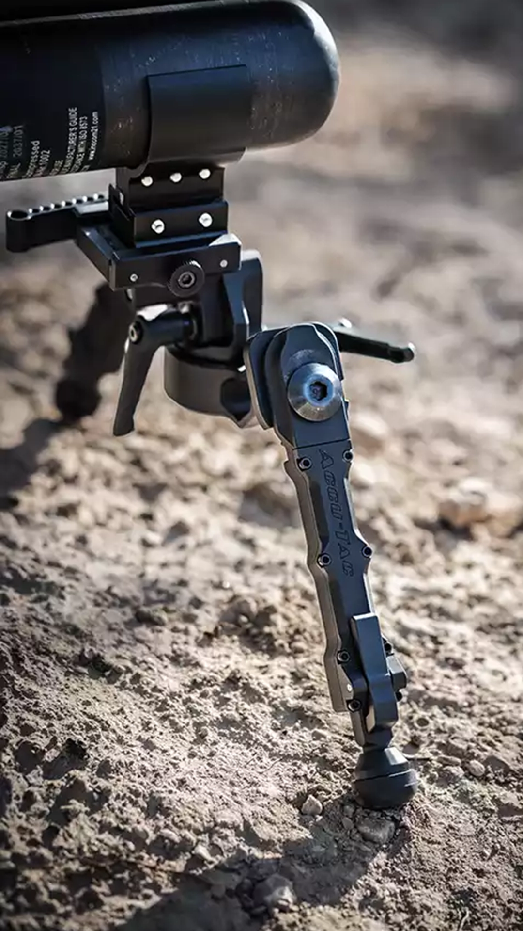 bipodes accu tac caza y defensa