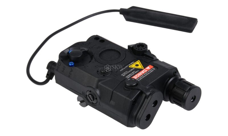 ampeq con laser rojo y linterna 175 lumens element.jpg