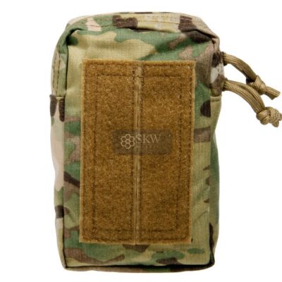 bolsillo multiuso vertical con velcro multicam geronimo.jpg