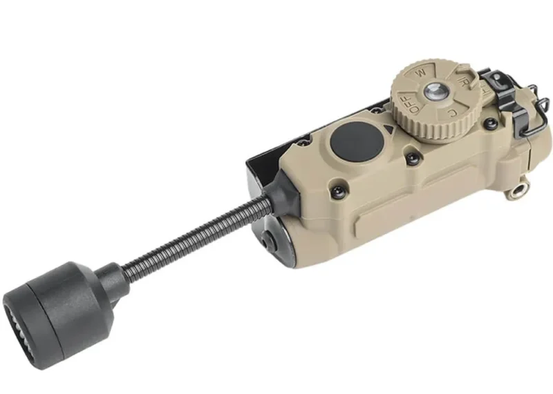 flashlight wadsn sidewinder stalk helmet light desert 9 linterna caza y defensa 2.webp