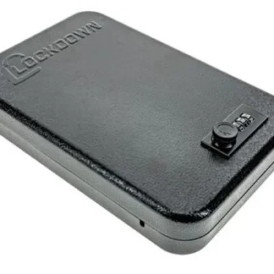 handgun safe lockdown with combination lock caja fuerte caza y defensa 4.webp