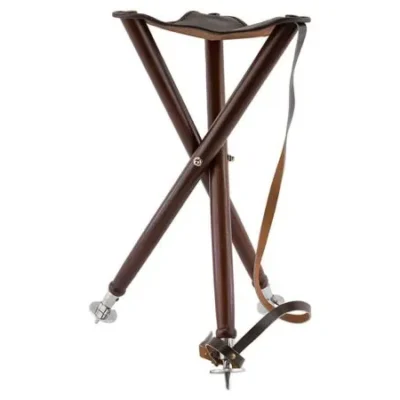 hunting stool 3 legged steel 60 cm taburete caza y defensa.webp