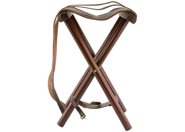 hunting stool 4 legged wood taburete caza y defensa.webp hunting stool 4 legged wood taburete caza y defensa.webp