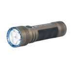 linterna led de mano seeker 2 pro 3200 lum. con base de carga olight 1 4x24