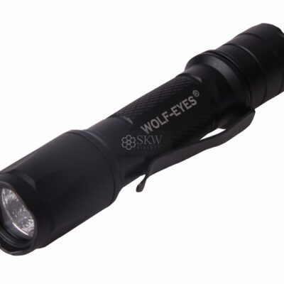 linterna champion recargable 800lum 45min digital wolf eyes.jpg