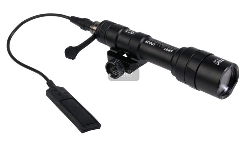linterna tactica m600u 500 lumens element.jpg