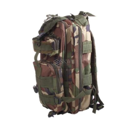 mochila combate compact woodland delta tactics.jpg